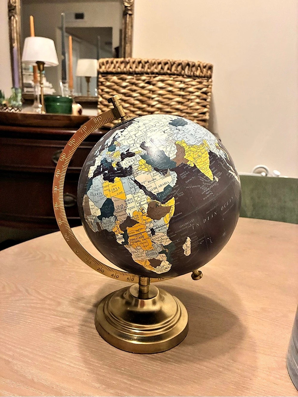 DesignCo Desktop World Globe Decor in Brown & Gold